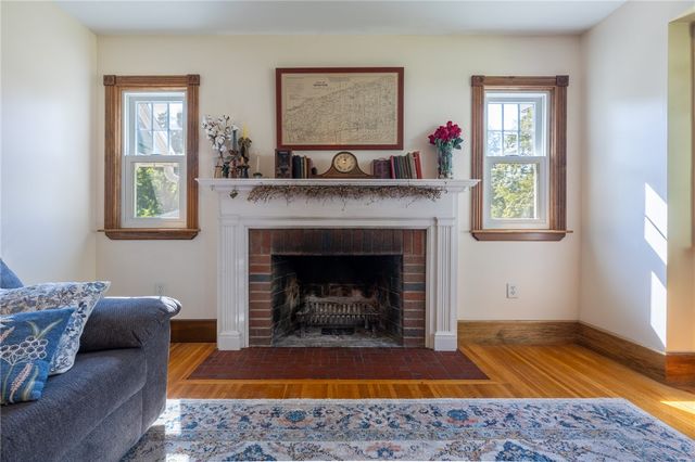 37 Fuller Avenue, Webster, NY 14580