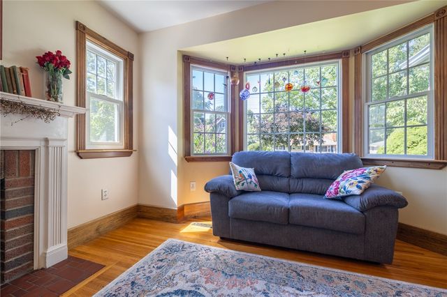 37 Fuller Avenue, Webster, NY 14580