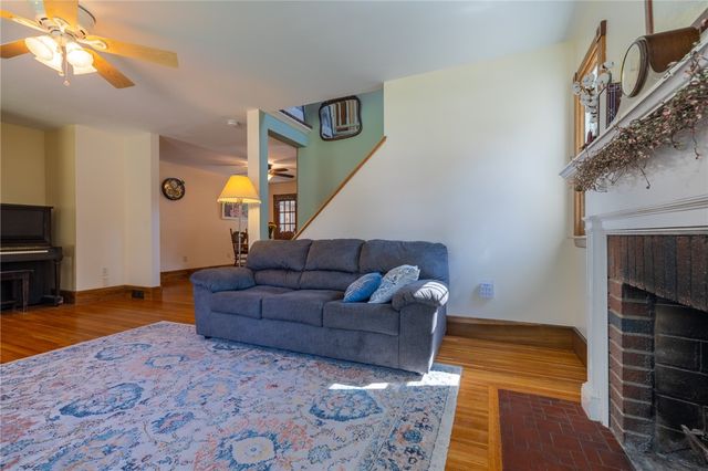 37 Fuller Avenue, Webster, NY 14580