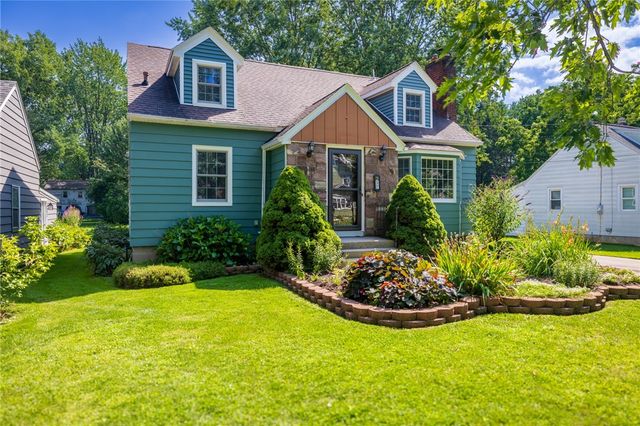 37 Fuller Avenue, Webster, NY 14580