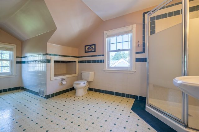 37 Fuller Avenue, Webster, NY 14580