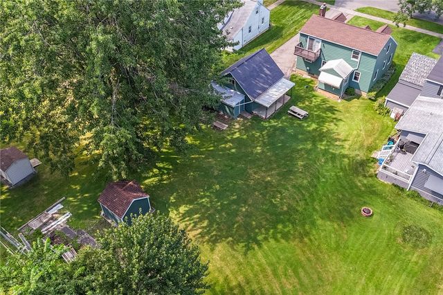 37 Fuller Avenue, Webster, NY 14580