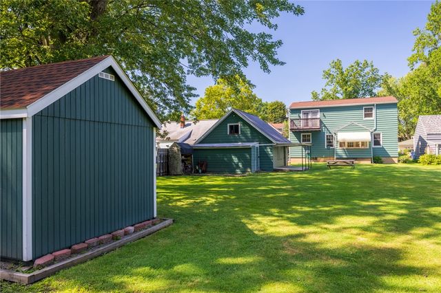 37 Fuller Avenue, Webster, NY 14580