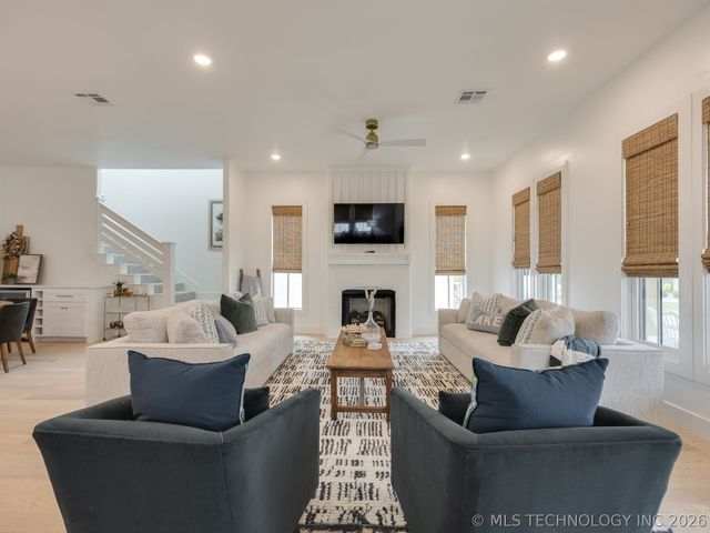 44 Ramble Along Road, Carlton Landing, OK 74432