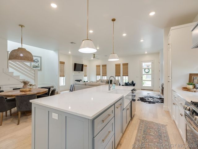 44 Ramble Along Road, Carlton Landing, OK 74432