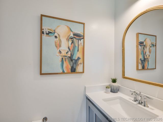 44 Ramble Along Road, Carlton Landing, OK 74432