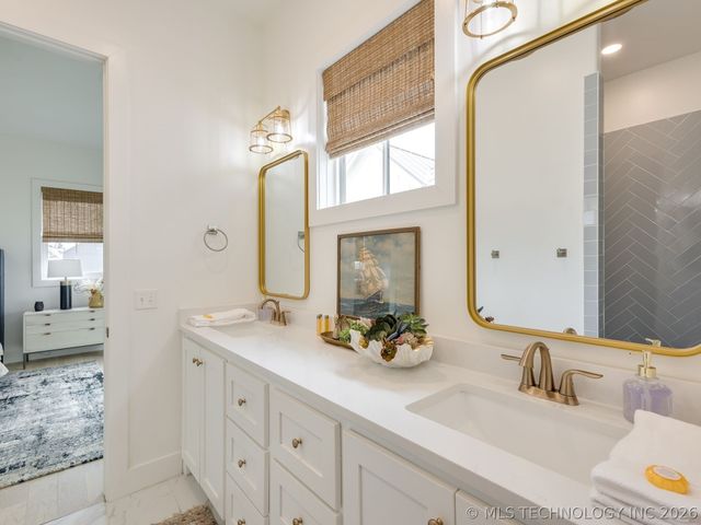 44 Ramble Along Road, Carlton Landing, OK 74432