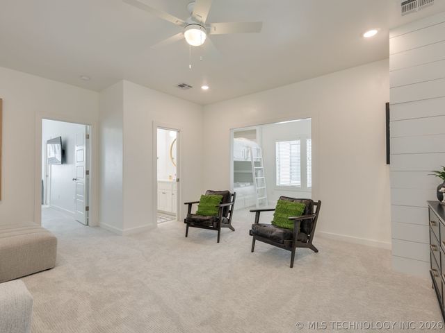 44 Ramble Along Road, Carlton Landing, OK 74432