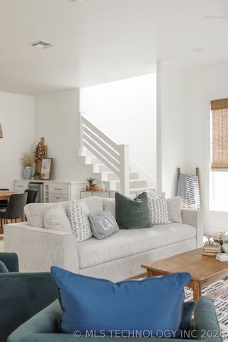 44 Ramble Along Road, Carlton Landing, OK 74432