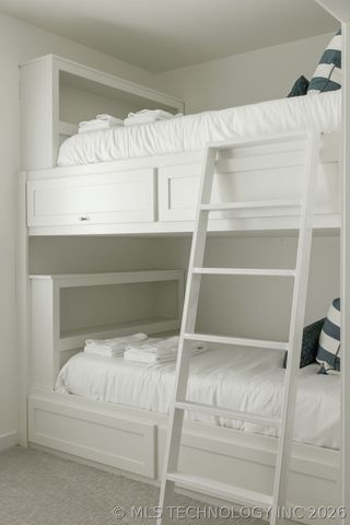 44 Ramble Along Road, Carlton Landing, OK 74432