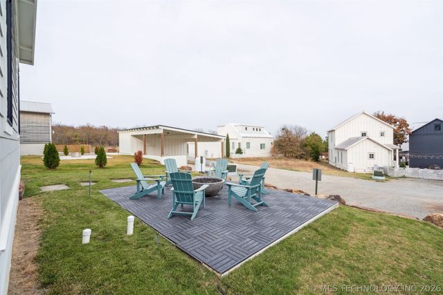 44 Ramble Along Road, Carlton Landing, OK 74432