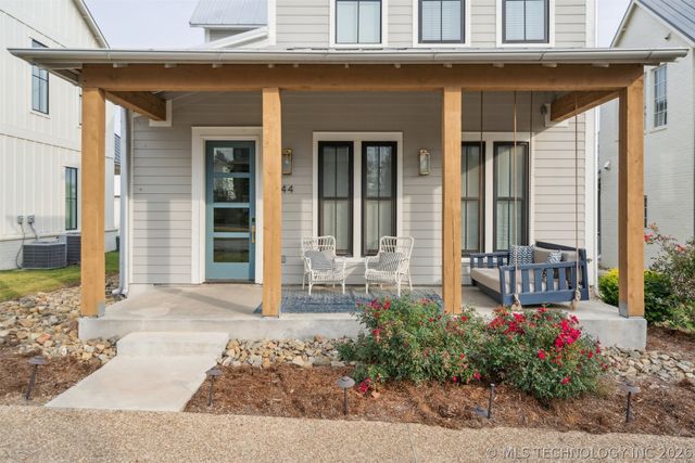 44 Ramble Along Road, Carlton Landing, OK 74432