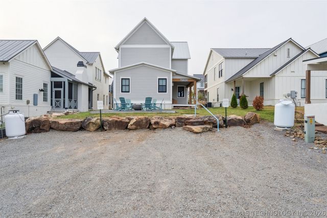 44 Ramble Along Road, Carlton Landing, OK 74432