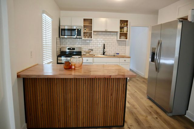 4001 Virginia Street, Gary, IN 46409