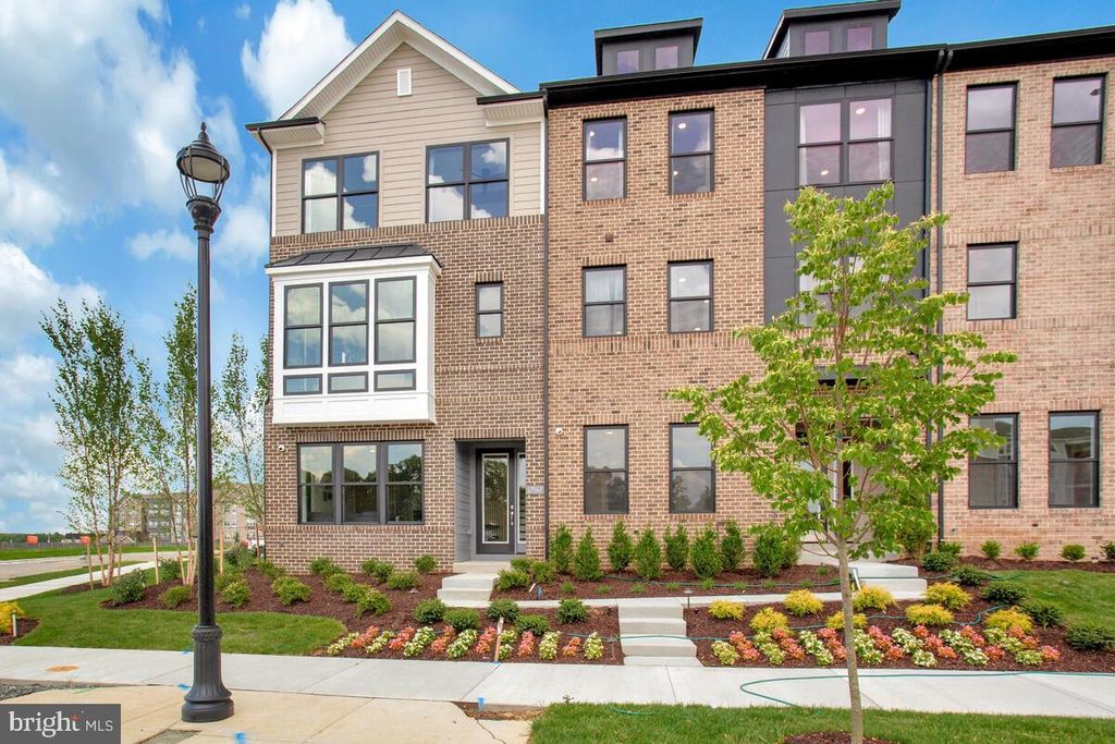 5022 HENRY KING WAY WAY #23F, Bowie, MD 20715