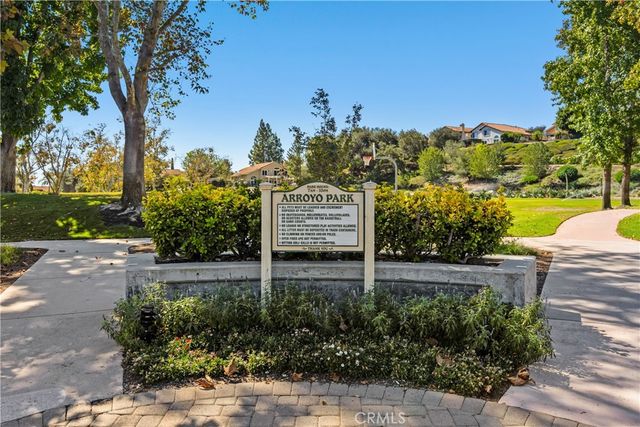 30 San Bonifacio, Rancho Santa Margarita, CA 92688