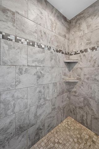 716 Holy Cross Way, Madison, WI 53704