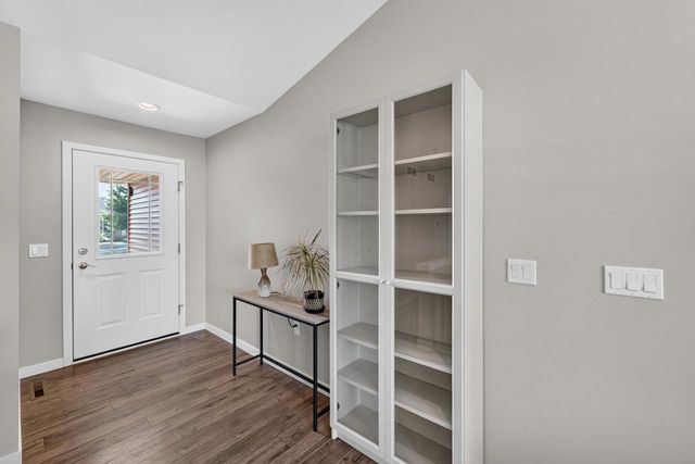 716 Holy Cross Way, Madison, WI 53704
