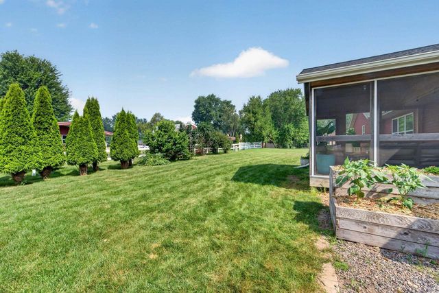 716 Holy Cross Way, Madison, WI 53704
