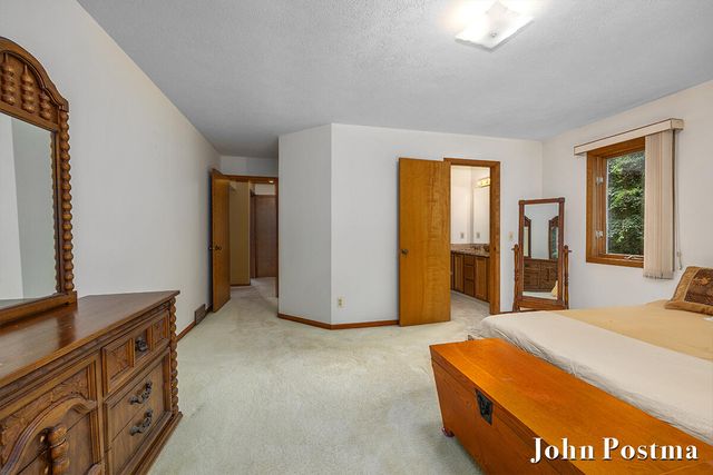 2200 Northridge Drive NE, Grand Rapids, MI 49525