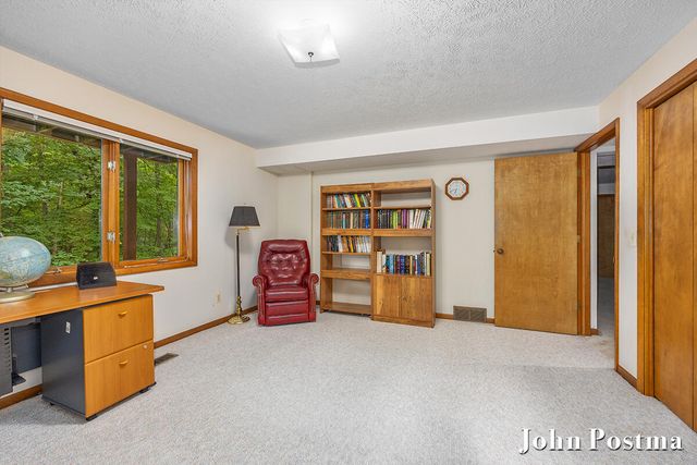 2200 Northridge Drive NE, Grand Rapids, MI 49525