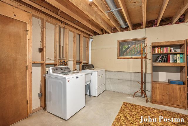 2200 Northridge Drive NE, Grand Rapids, MI 49525