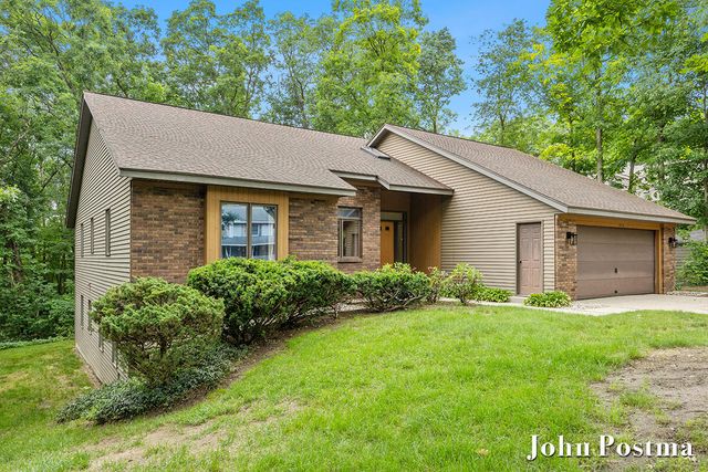 2200 Northridge Drive NE, Grand Rapids, MI 49525