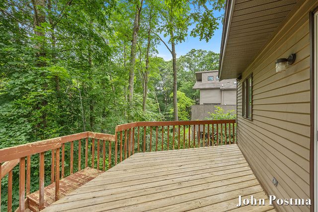 2200 Northridge Drive NE, Grand Rapids, MI 49525