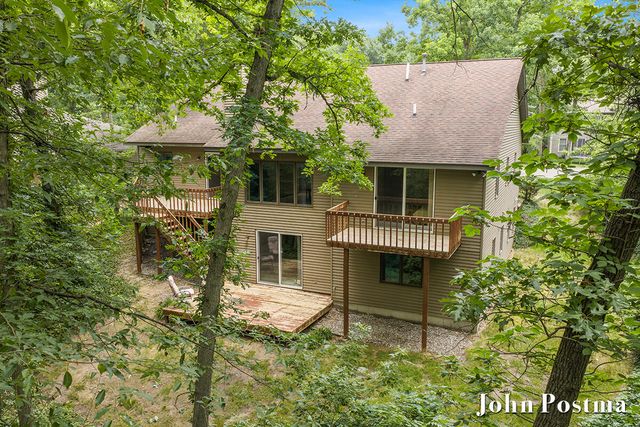 2200 Northridge Drive NE, Grand Rapids, MI 49525