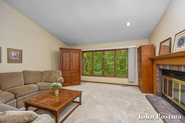 2200 Northridge Drive NE, Grand Rapids, MI 49525