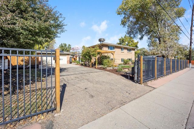 2605 Reed Court, Wheat Ridge, CO 80033