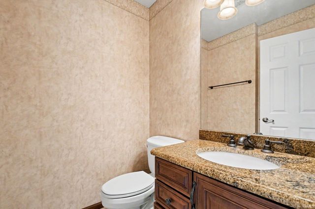 30081 Quail Pointe Drive, Granger, IN 46530