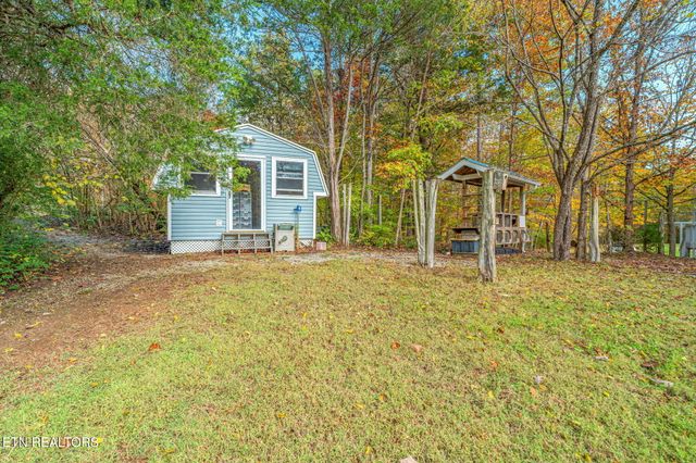 668 Raccoon Valley Rd, Maynardville, TN 37807