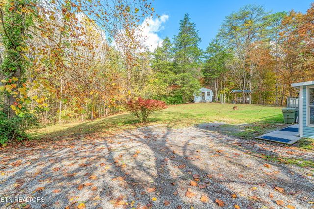 668 Raccoon Valley Rd, Maynardville, TN 37807