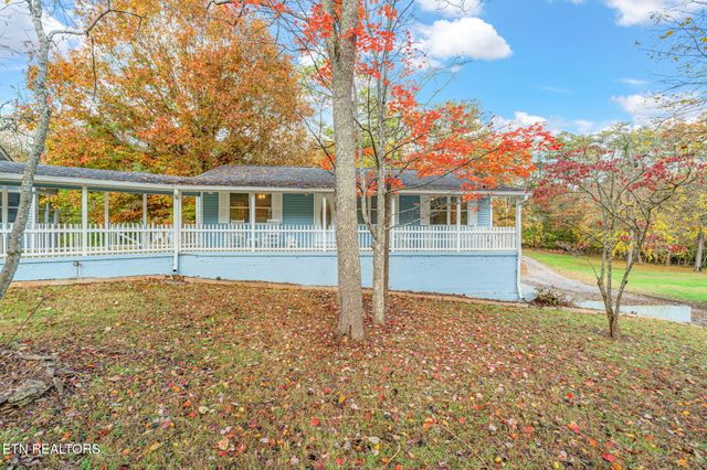 668 Raccoon Valley Rd, Maynardville, TN 37807