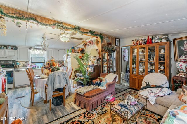 668 Raccoon Valley Rd, Maynardville, TN 37807