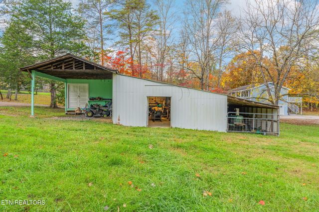 668 Raccoon Valley Rd, Maynardville, TN 37807