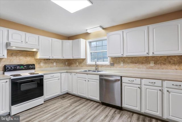 66 TRIBAL CT, Hedgesville, WV 25427