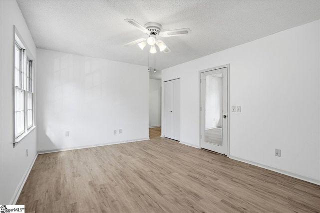 41 Summercreek Drive, Spartanburg, SC 29307