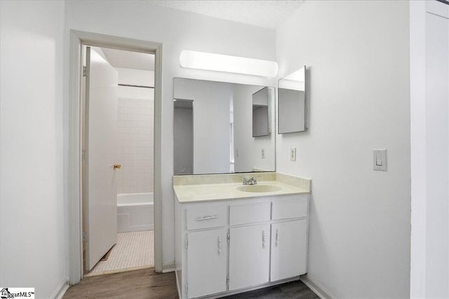 41 Summercreek Drive, Spartanburg, SC 29307