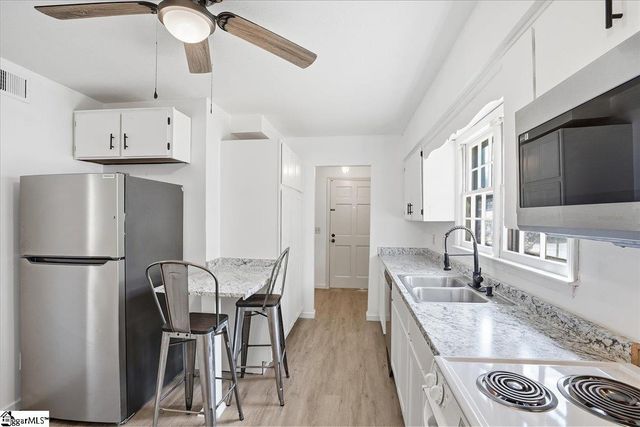 41 Summercreek Drive, Spartanburg, SC 29307