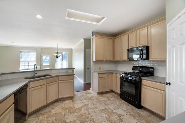 1135 Disraeli CIR, Pflugerville, TX 78660