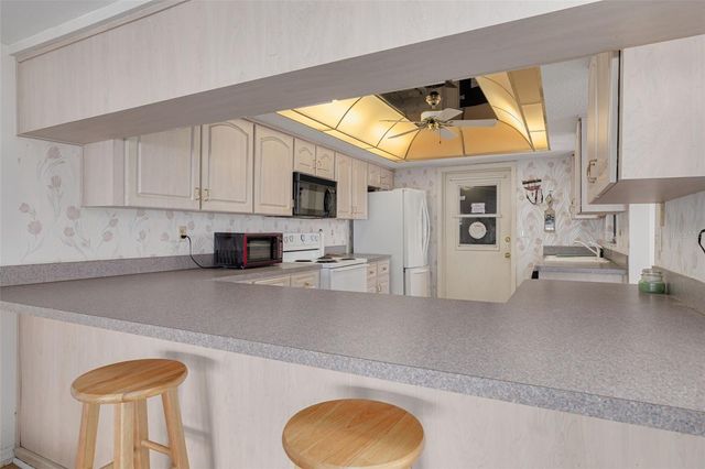 4501 GARNET DRIVE, New Port Richey, FL 34652