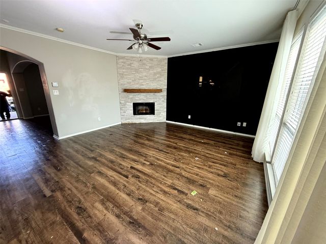 1306 Webb Ferrell Road S, Arlington, TX 76002