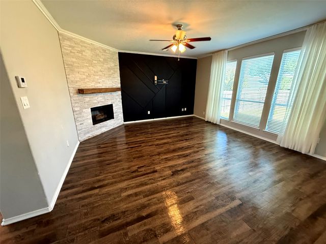 1306 Webb Ferrell Road S, Arlington, TX 76002