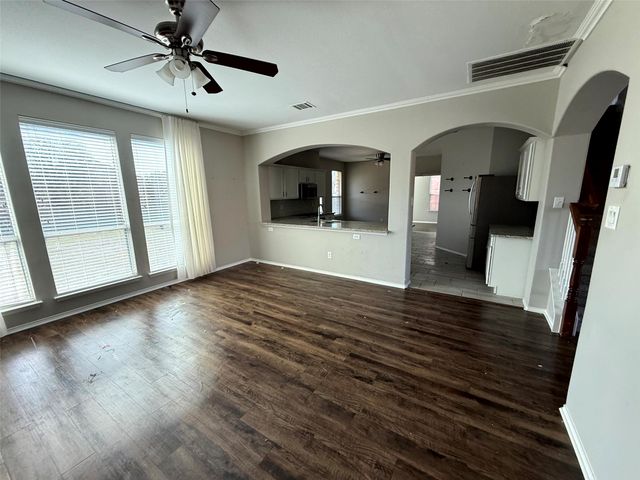 1306 Webb Ferrell Road S, Arlington, TX 76002