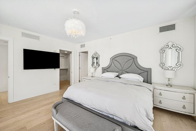 3550 S Ocean Boulevard 5e, South Palm Beach, FL 33480