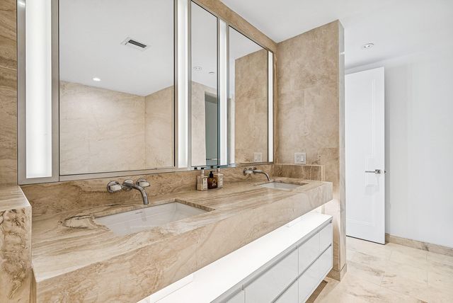 3550 S Ocean Boulevard 5e, South Palm Beach, FL 33480