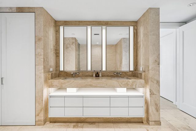 3550 S Ocean Boulevard 5e, South Palm Beach, FL 33480