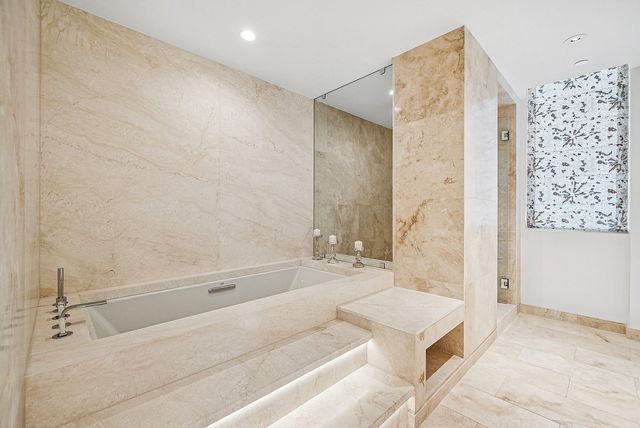 3550 S Ocean Boulevard 5e, South Palm Beach, FL 33480